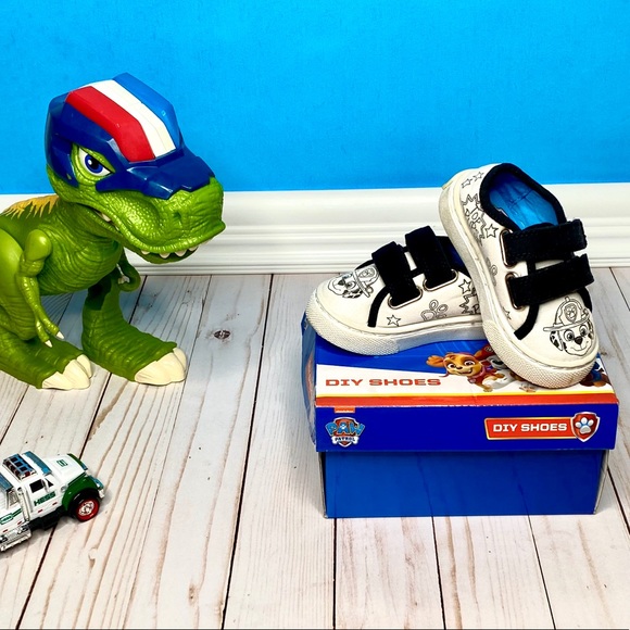 Paw Patrol DIY Sneakers *35%OFFBUNDLE* - Picture 1 of 8